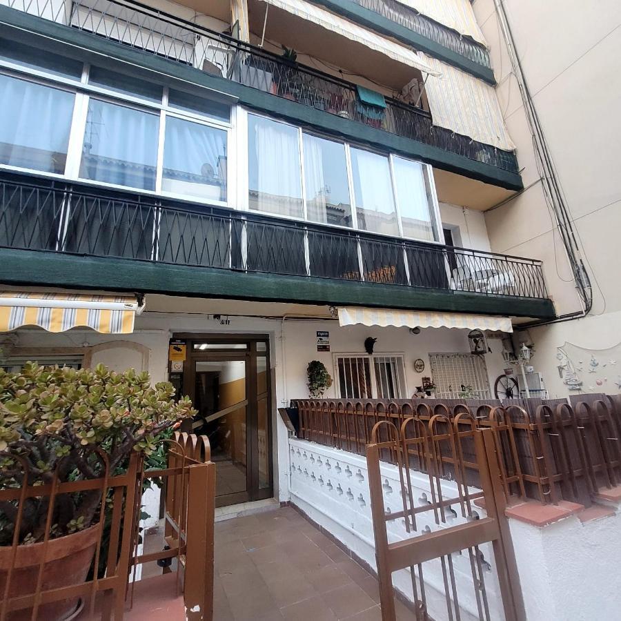 Apartamento En La Costa Del Maresme Пинеда де Мар Екстериор снимка